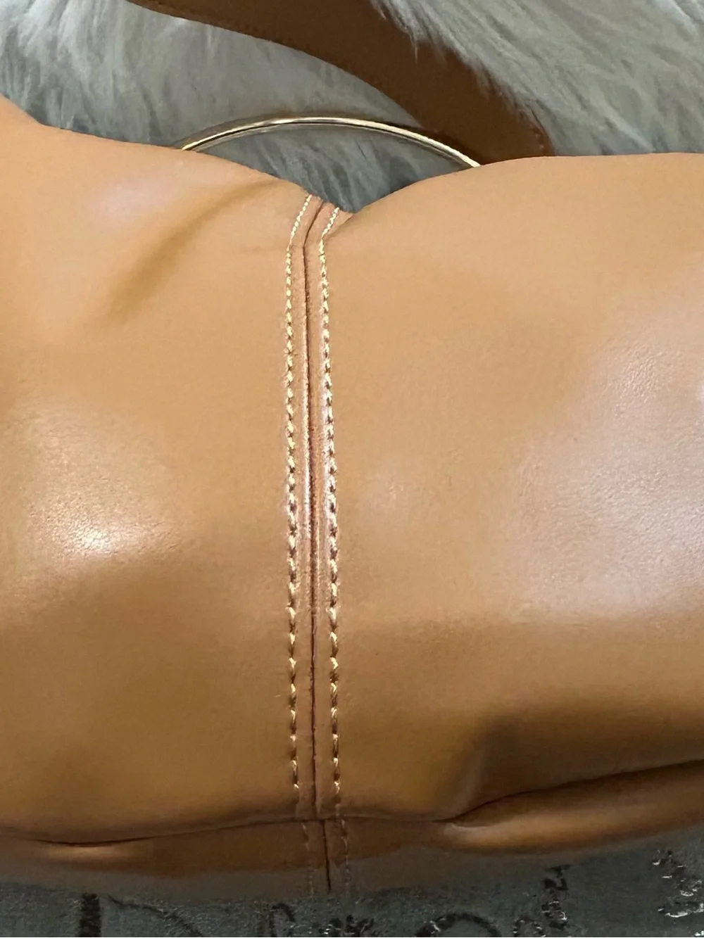 NWT Azura Modo Luxe Tan Leather Hobo  Crossbody Bag with Gold Ring Accent